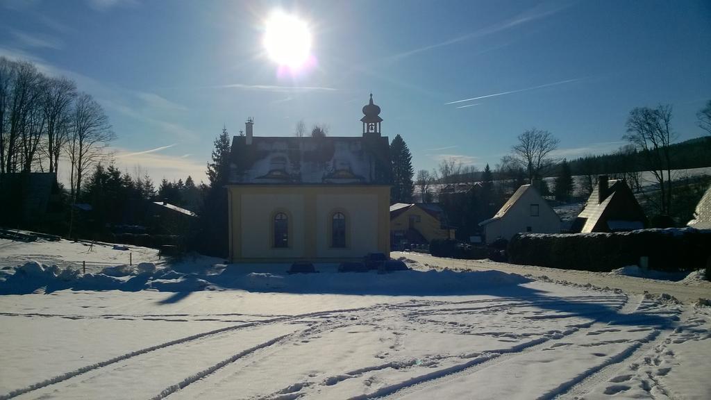Penzion Pod Zvonem Hynčice pod Sušinou Buitenkant foto