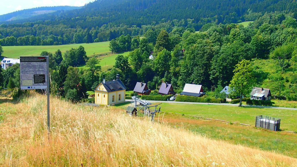 Penzion Pod Zvonem Hynčice pod Sušinou Buitenkant foto