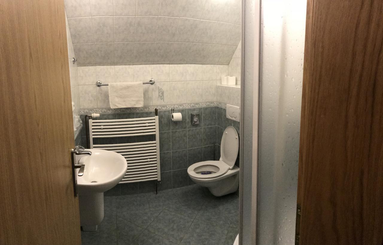 Penzion Pod Zvonem Hynčice pod Sušinou Buitenkant foto