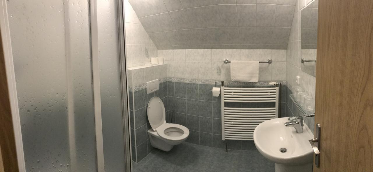 Penzion Pod Zvonem Hynčice pod Sušinou Buitenkant foto